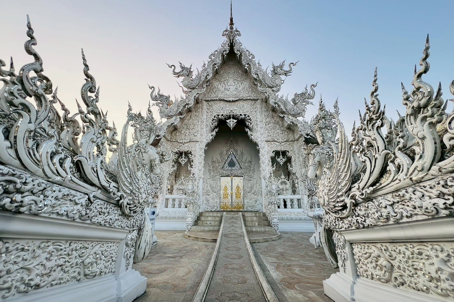 LINE_ALBUM_Chiang Rai 7 Must-See Spots Tickets _ Lunch Inclu_260121_11_2