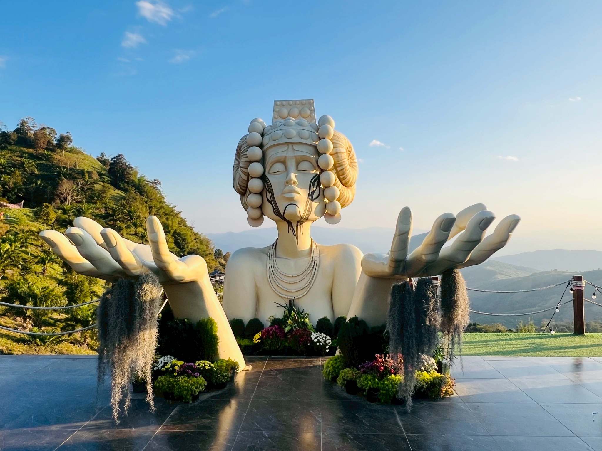 LINE_ALBUM_Chiang Rai Doi Chang Coffee Roasting _ Sunset Tou_260121_1