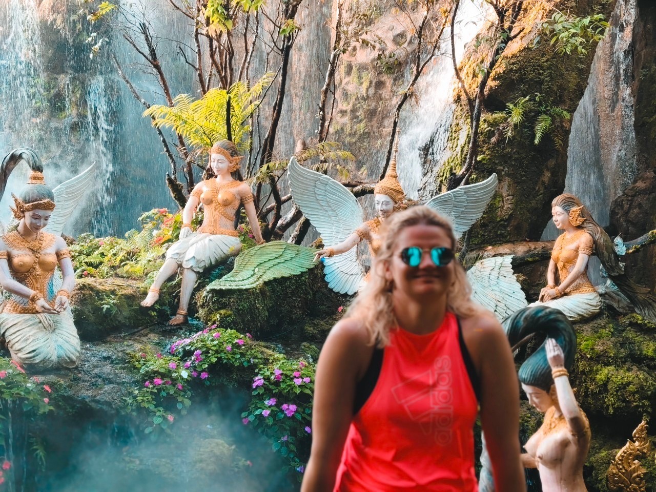 LINE_ALBUM_Chiang Rai Private Bespoke Sightseeing Tour_260121_1