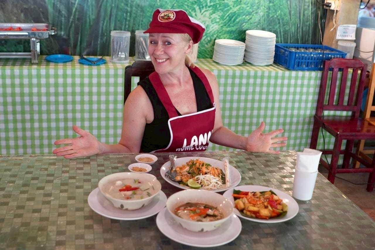 LINE_ALBUM_Chiang RaiLanna Home Cooking Class at Give Green_260121_2